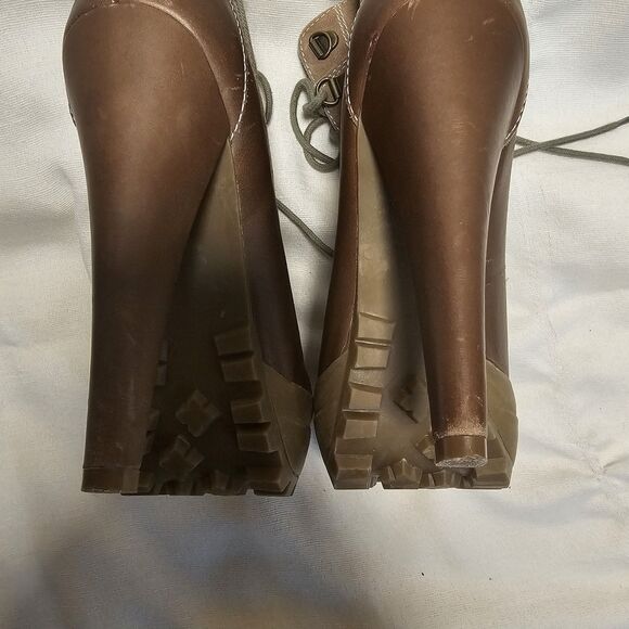 Steve Madden Brown Leather Mallard 5" Heels Duck Boots Size 6 - Picture 5 of 6